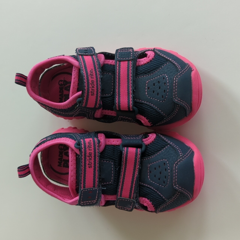 NEW Stride Rite Made to Play Shoes Size 10W